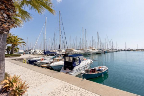 Aregai Marina Exclusive Seaside Apartments Santo Stefano Al Mare